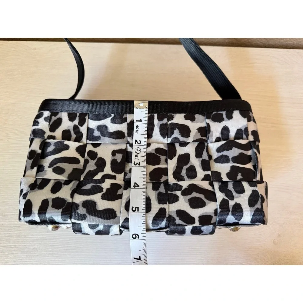 Harveys Seatbelt Bag Leopard Print Woven Shoulder Bag Gray Black Small Baguette